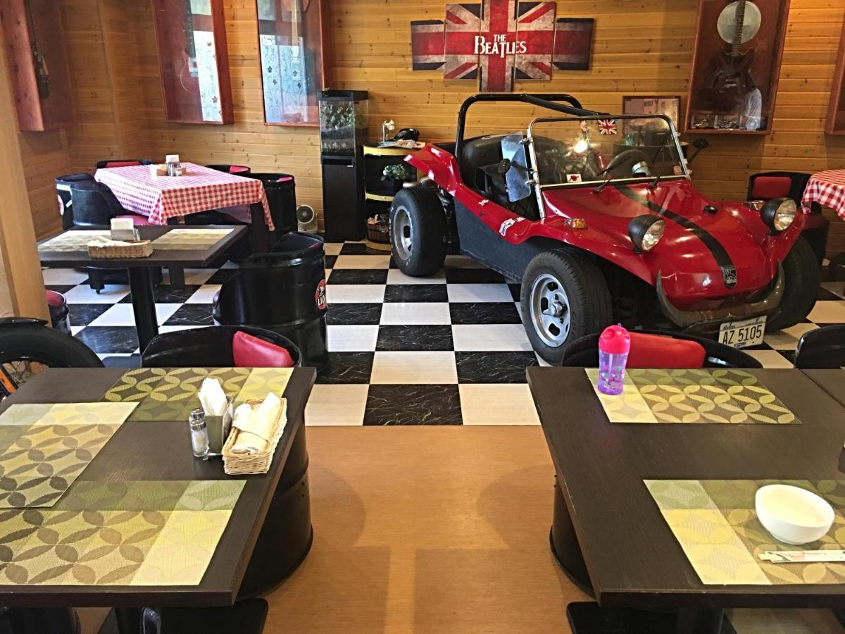 Ken'S Beachfront Cafe & Lodge, Bl2, Oceanfront And Free Canoe Rental อนนะ ภายนอก รูปภาพ