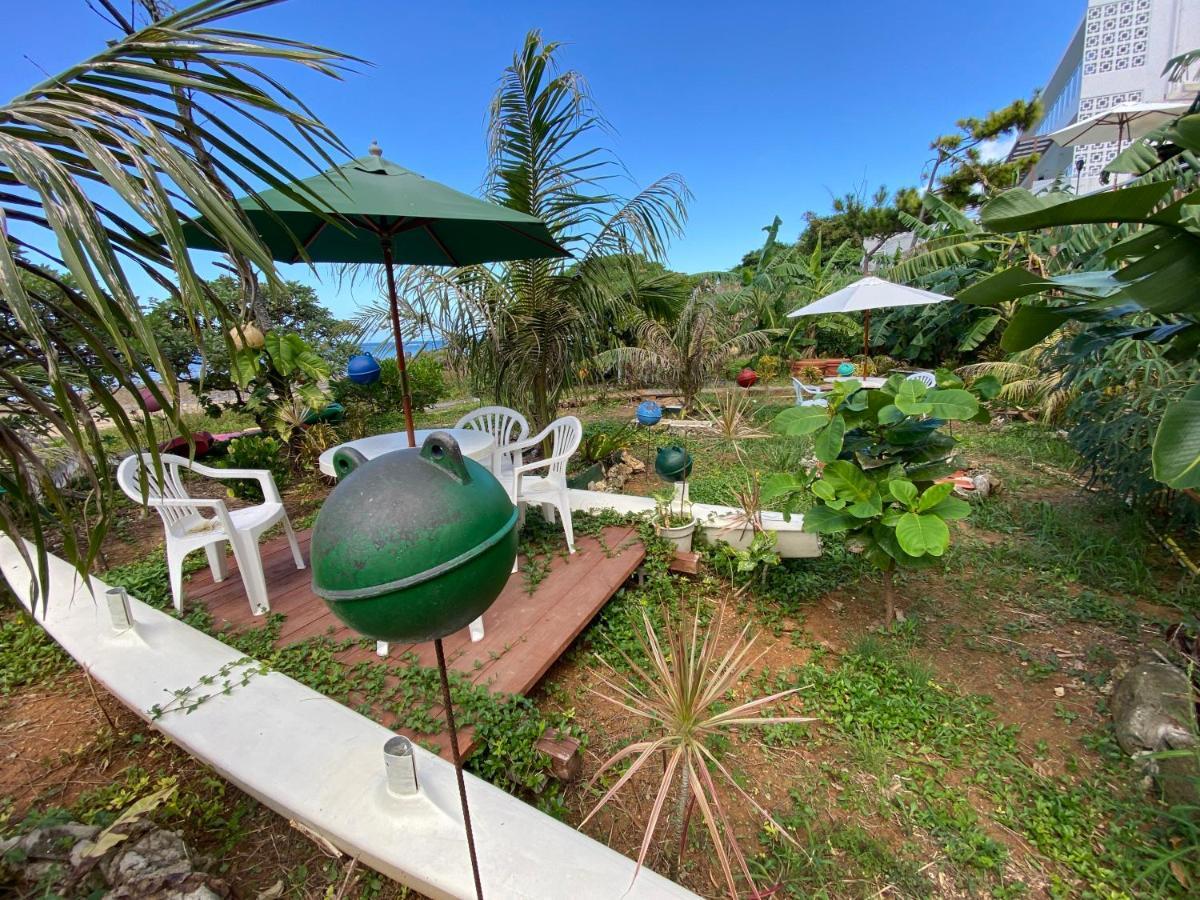 Ken'S Beachfront Cafe & Lodge, Bl2, Oceanfront And Free Canoe Rental อนนะ ภายนอก รูปภาพ